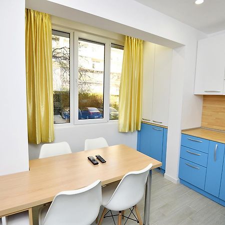 Chaika Apartment Varna Extérieur photo
