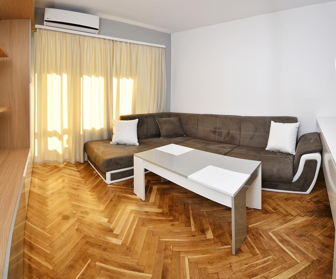 Chaika Apartment Varna Extérieur photo