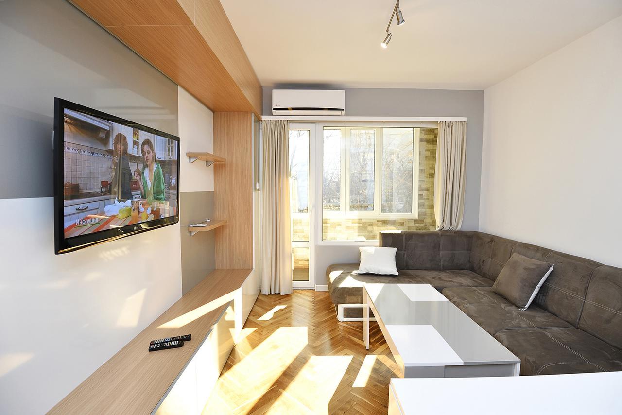 Chaika Apartment Varna Extérieur photo