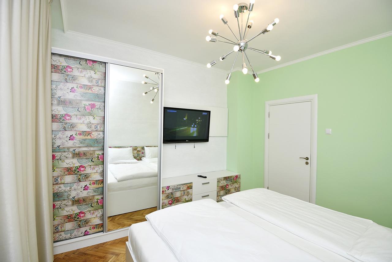Chaika Apartment Varna Extérieur photo