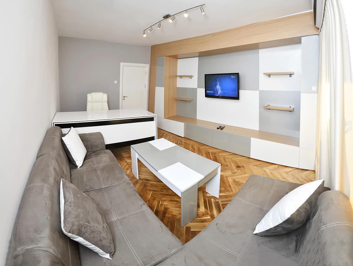 Chaika Apartment Varna Extérieur photo
